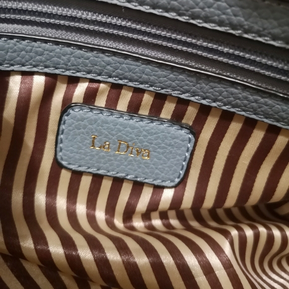 La Diva Vegan Leather Handheld Shoulder and Crossbody Bag Blue Purse - Picture 5 of 13